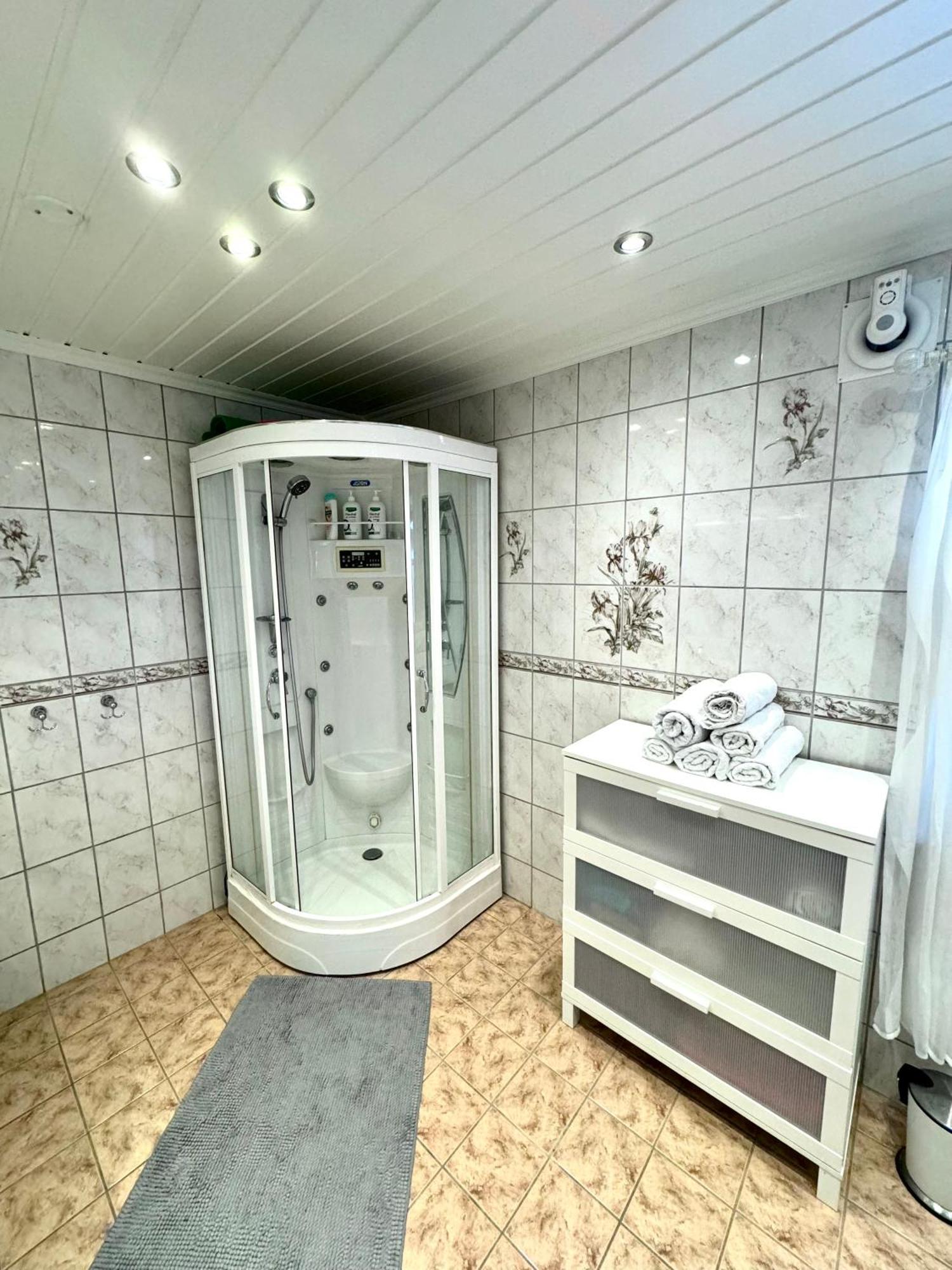 Just Like Home Bed & Spa Porsgrunn Exterior foto